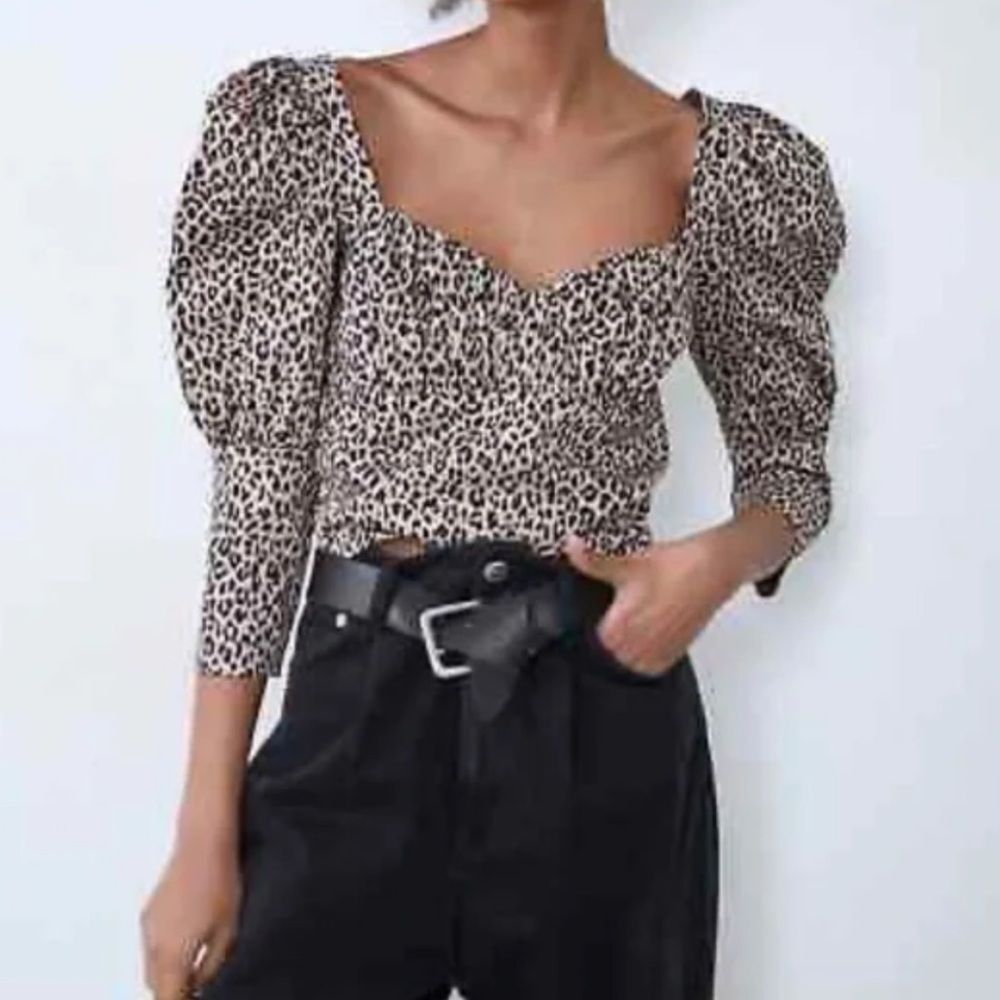 Zara Leopard Print Cropped Puff Sleeve Top Sweetheart Neckline Size S